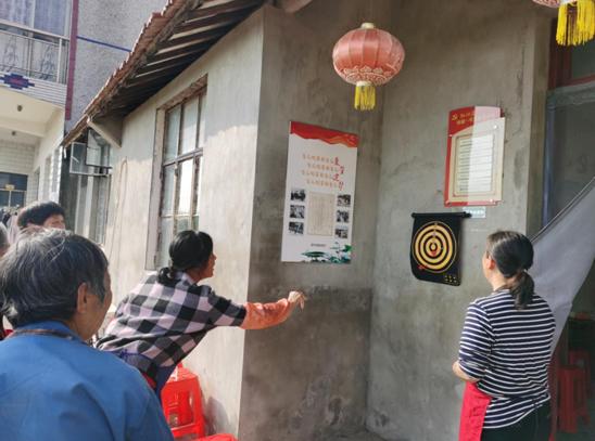 上海市社區(qū)<a href=http://www.yingdedao.com target=_blank class=infotextkey>健身</a>俱樂部 上海市社區(qū)<a href=http://www.yingdedao.com target=_blank class=infotextkey>健身</a>俱樂部