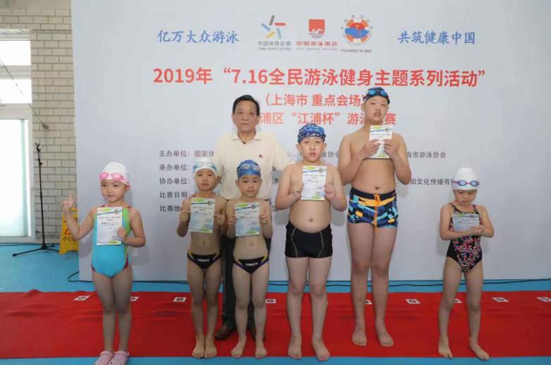 上海市社區(qū)<a href=http://www.yingdedao.com target=_blank class=infotextkey>健身</a>俱樂部