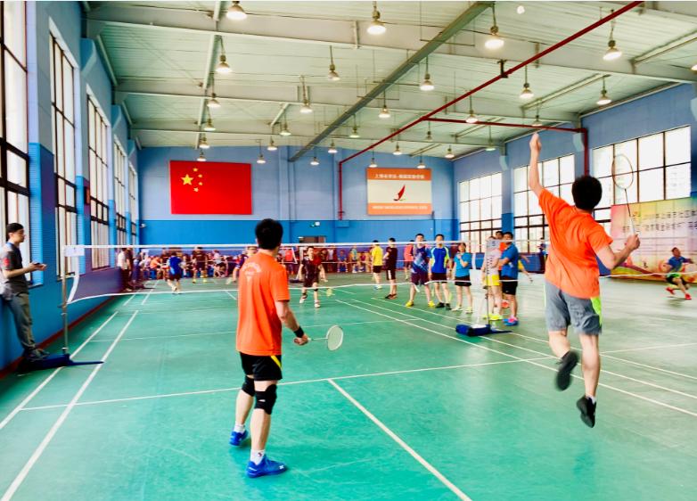 上海市社區(qū)<a href=http://www.yingdedao.com target=_blank class=infotextkey>健身</a>俱樂部