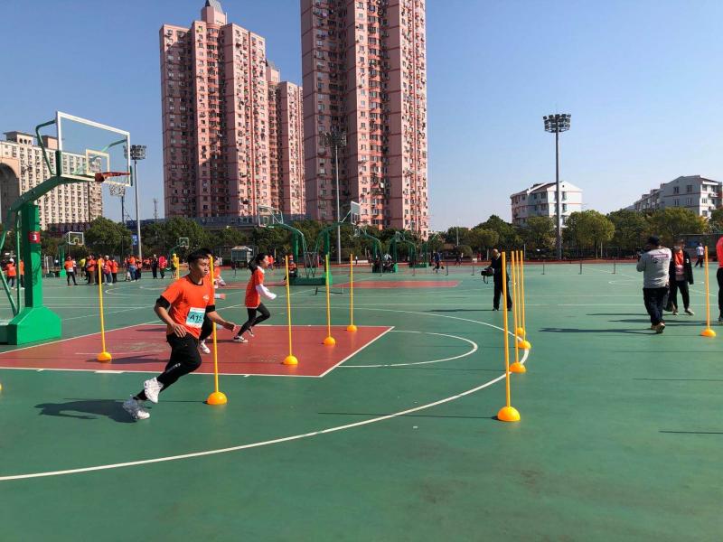 上海市社區(qū)<a href=http://www.yingdedao.com target=_blank class=infotextkey>健身</a>俱樂部
