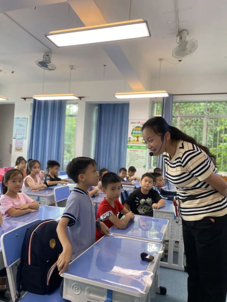 南寧一小學開設“本土白話”課程，引發(fā)熱議！