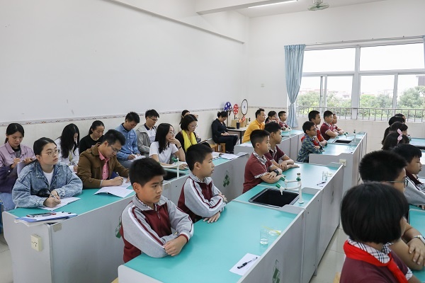 課堂展風(fēng)采 教研促成長(zhǎng)