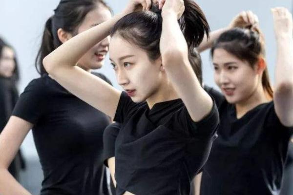 2022藝考“新動態(tài)”，將迎來三項新規(guī)定，藝考生需要提前準(zhǔn)備