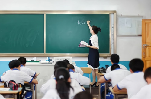 新東方換教材，“雙減”險成虛設。如何應對變相學科類培訓