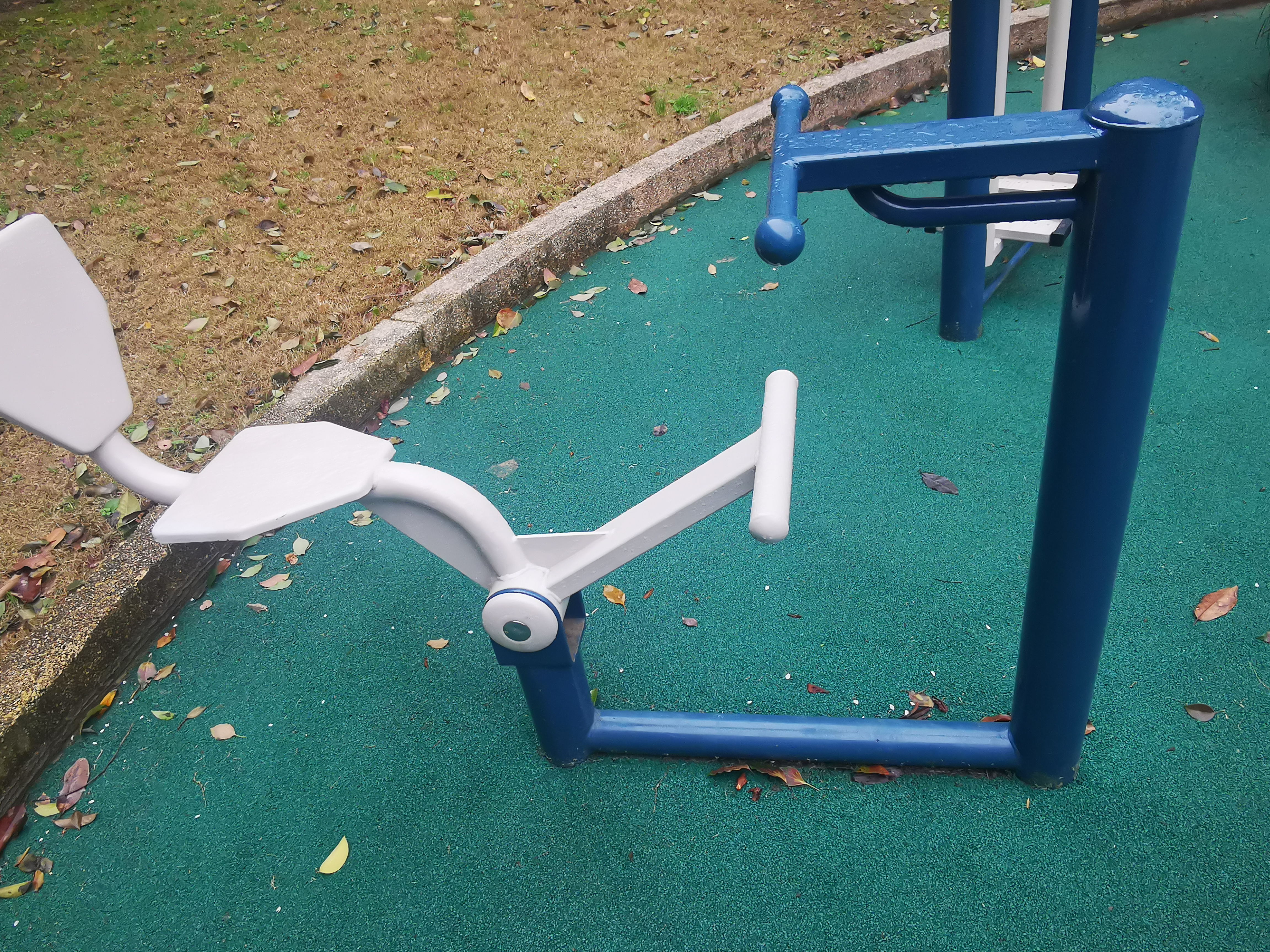 伸展器